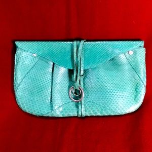 RUEHL No. 925 Genuine Snakeskin Leather Clutch in Muted Green